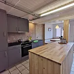 27 Apartment